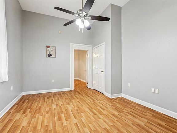 4th image of 716-718 Delery St