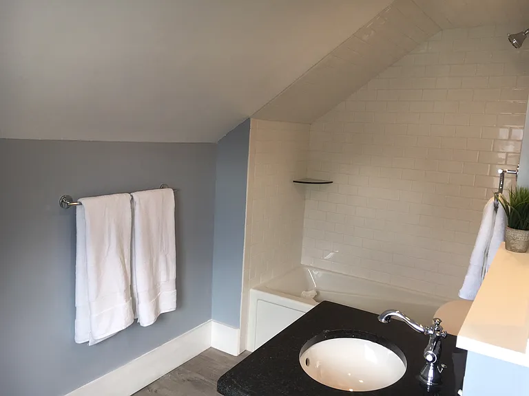 44-46 Westfield Rd #3 — Photo 7