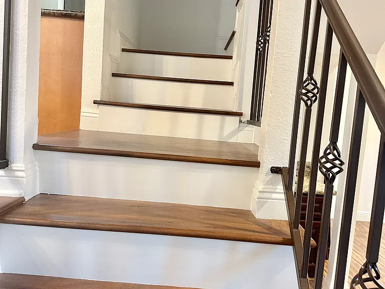 6620 Hazeltine Ave #110 — Photo 14