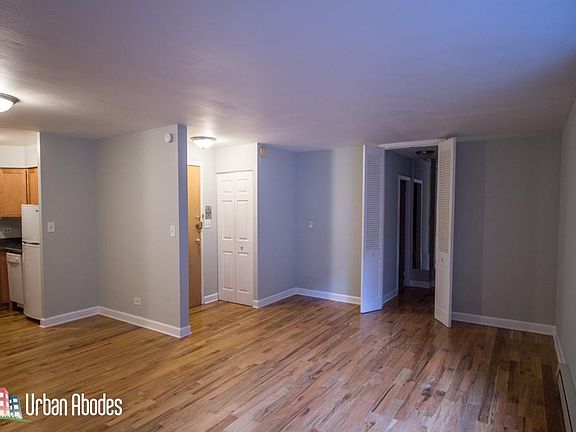 2nd image of 1446 N Dearborn St #31701D