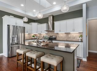 103 Park Knoll Pl, Powell, OH 43065