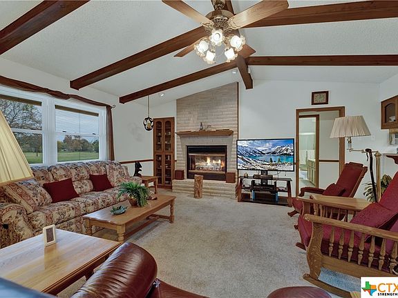 5th image of 5 Cherry Hill Dr