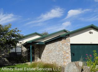 707 N 11th St, Carlsbad, NM 88220