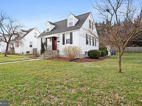 4th image of 1069 Beechwood Dr