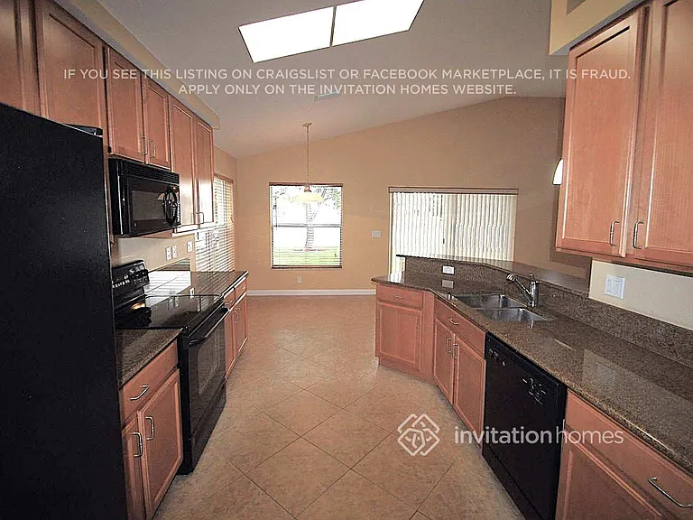 4003 W Hamilton Ky — Photo 5
