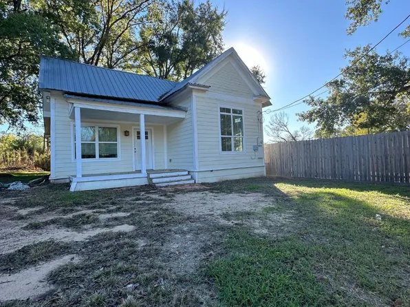 406 Maple St, Teague, TX 75860