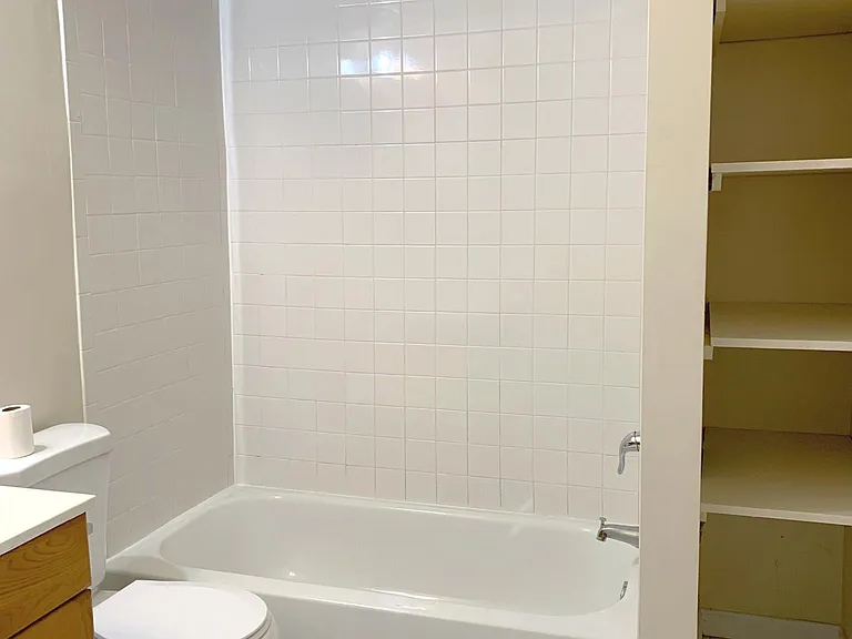 1628 S Charles St — Photo 18