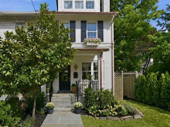 4611 43rd Pl NW, Washington, DC 20016