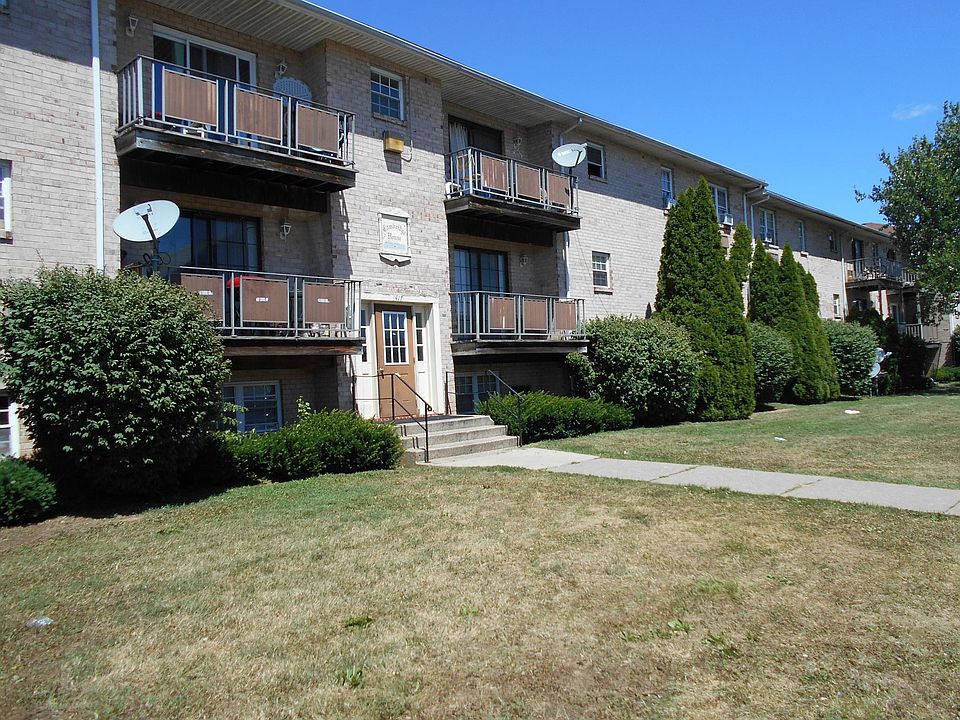 Apartment Building