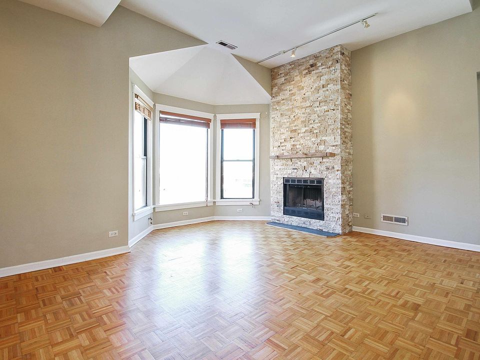Living Room with Fireplace