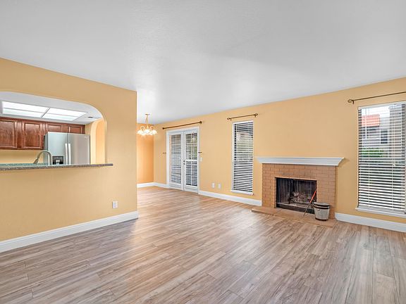 4th image of 2511 Sunfish Dr Unit A