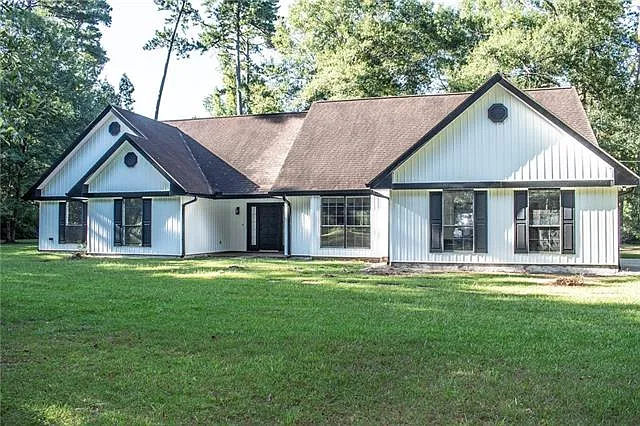 11390 Quail Run — Photo 1