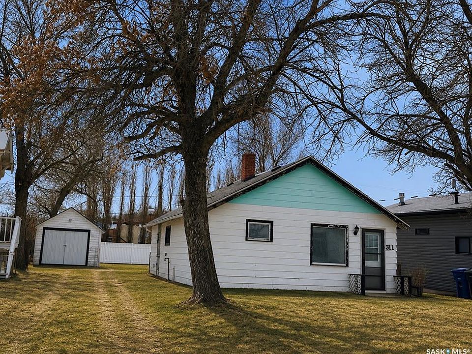 1st image of 311 2nd AVENUE W