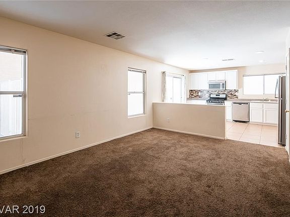 2nd image of 643 Fort Slocum Ave