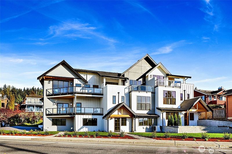 3rd image of 504 12th Street