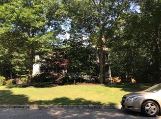 15 Black Pine St, Center Moriches, NY 11934
