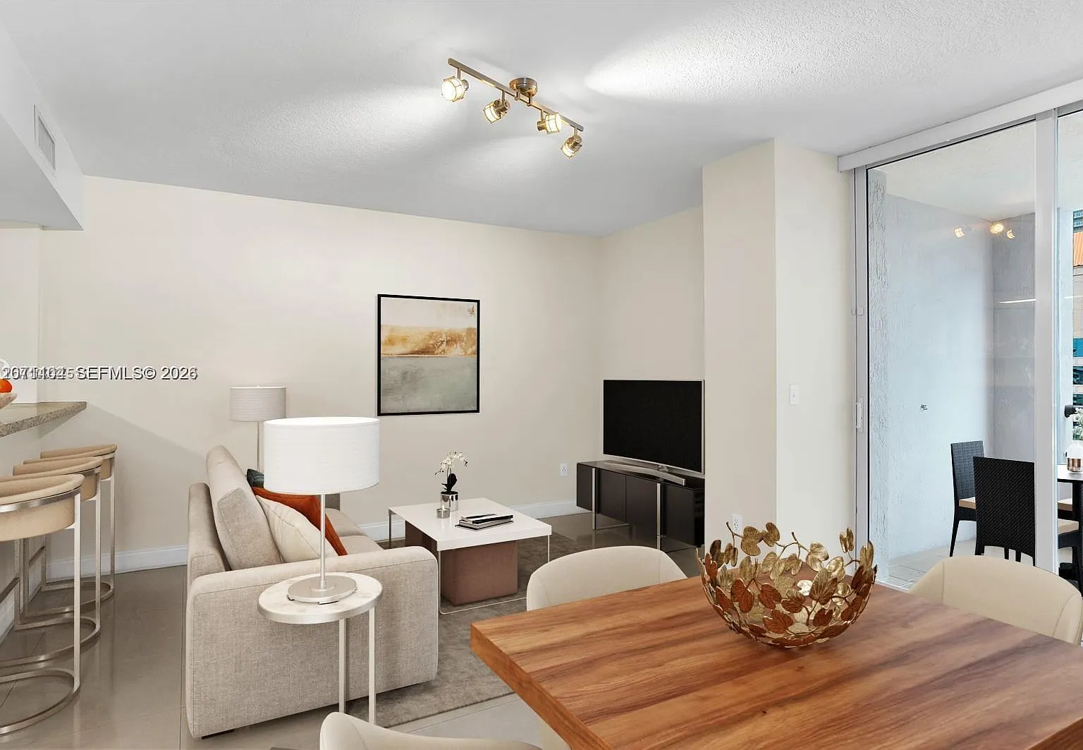 The Sail Condo — Photo 4