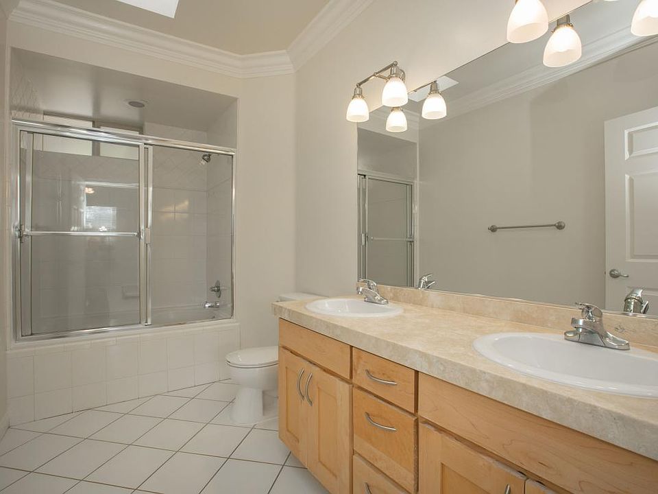 Master Bathoom