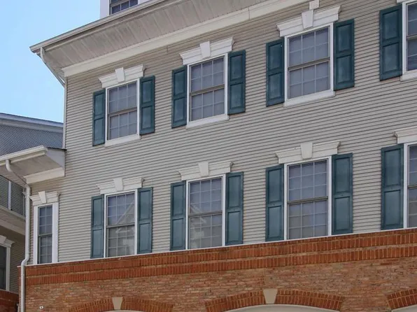 7751 Milford Haven Dr #51A, Lorton, VA 22079