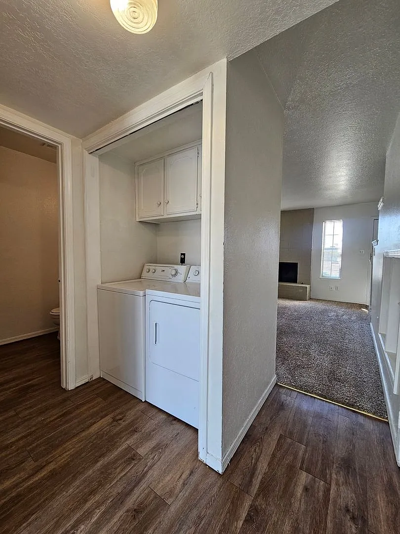 (2) Bed/(1.5) Bath Two-Story Townhome. End Unit Avail NOW! — Photo 3
