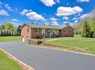 4910 Bower Rd, Roanoke, VA 24018