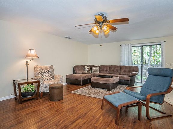 4th image of 12401 Hidden Brook Dr