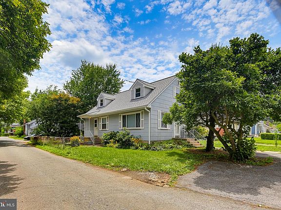3rd image of 3619 Kenmar Rd