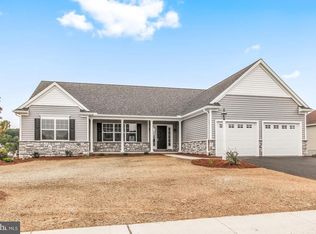 657 Rishel Dr, York, PA 17406