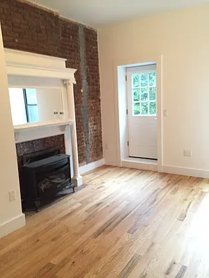 Rented by Lang Realty LLC | media 19