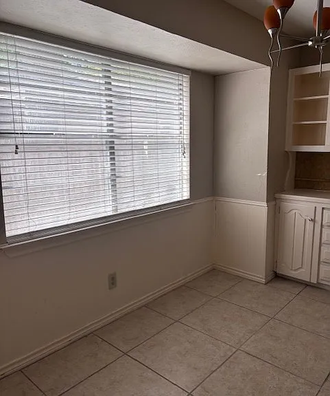 3764 Kiest Valley Pkwy — Photo 8