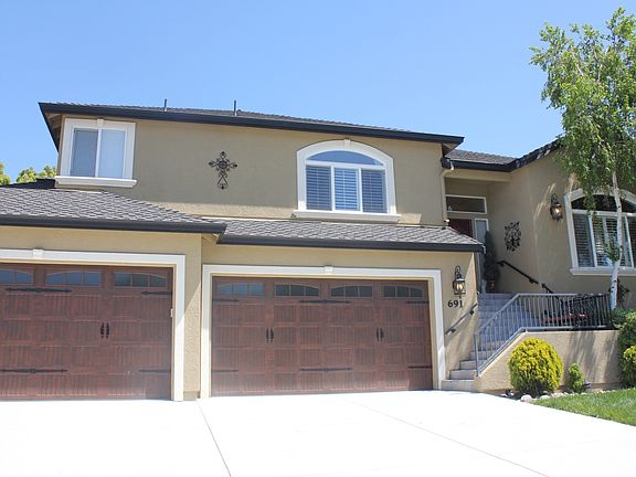 5th image of 691 Oak Canyon Ct