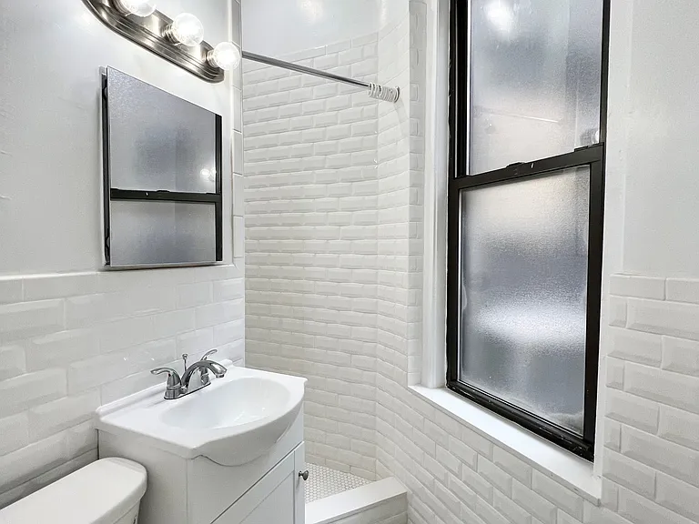 359 W 126th St #5D — Photo 5