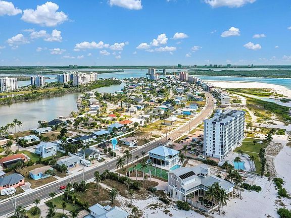 5th image of 7859 Estero BLVD