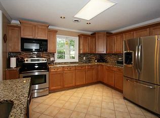 100 Edsyl St, Newport News, VA 23602
