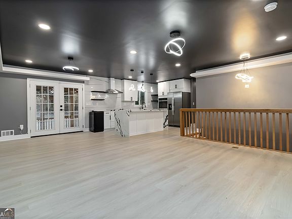 5th image of 1775 Danrich Dr