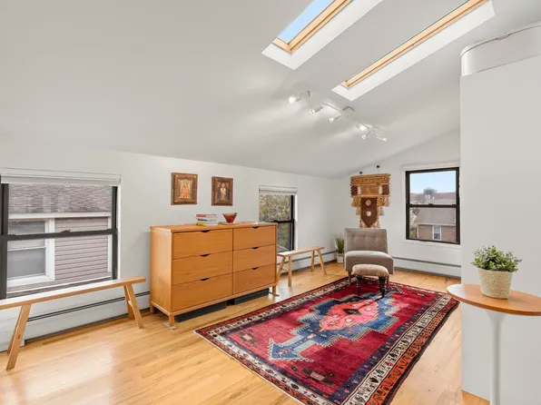 25 75th Street image 24 of 37