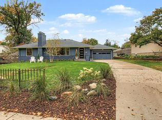 4625 Valley View Rd, Edina, MN 55424