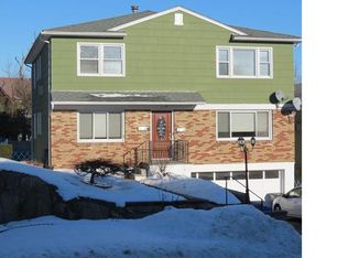 3 Harris Ln, Harrison, NY 10528