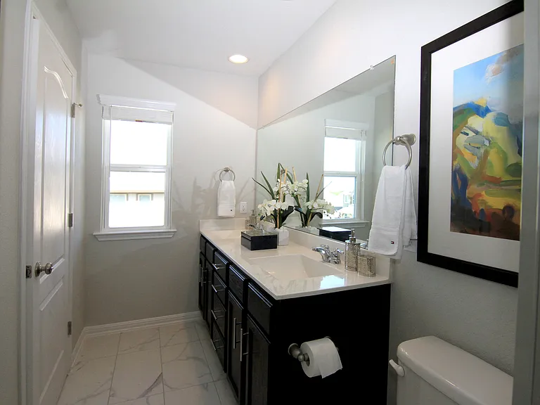 737 Coconut Grove St #737 — Photo 7