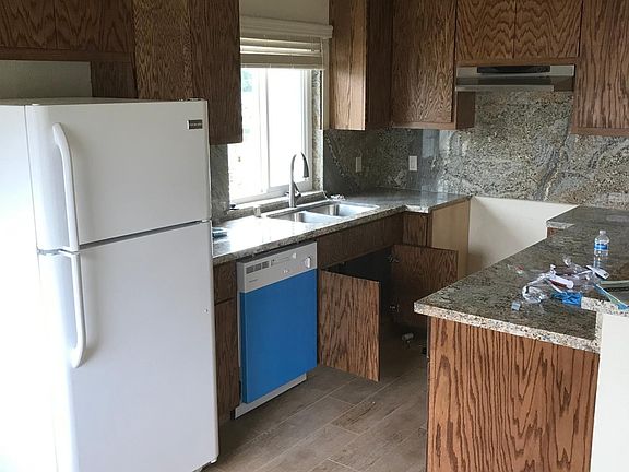 4th image of 51 Lester Ave APT 3