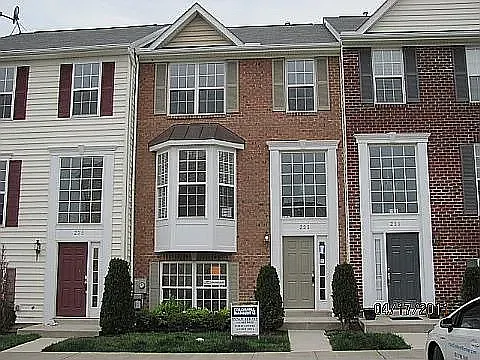 233 Green Fern Cir Photo 1