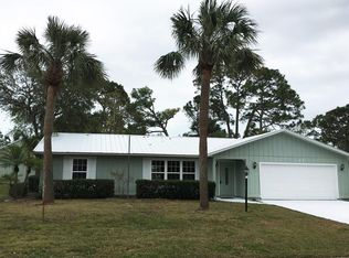 106 High Ct, Sebastian, FL 32958