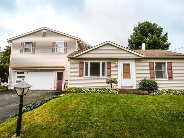 202 Winchester Rd, East Syracuse, NY 13057