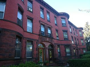 1817 Beacon St, Brookline, MA 02445