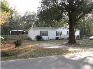 410 Chipola Ave, Wewahitchka, FL 32465