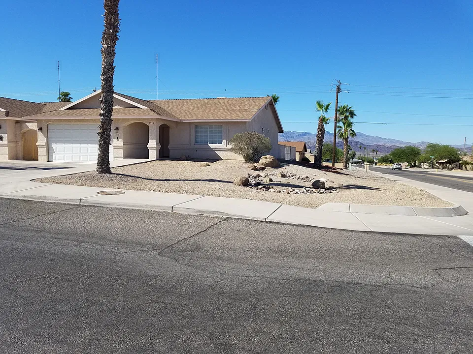 1910 Magnolia Dr #A
