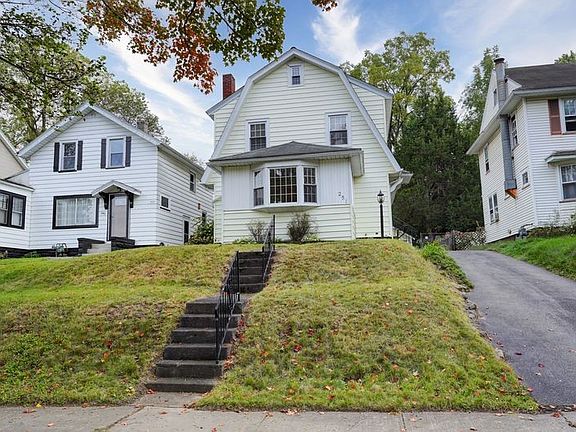 3rd image of 251 Terrace Park