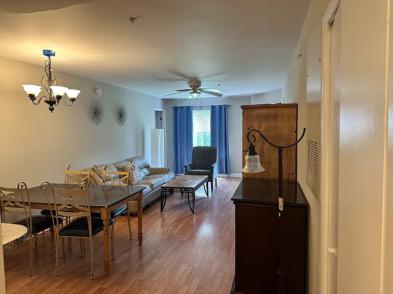 1351 Crab Orchard Dr #1 — Photo 2
