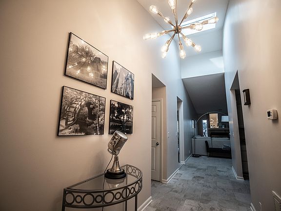 3rd image of 338 Lake Catherine Cir