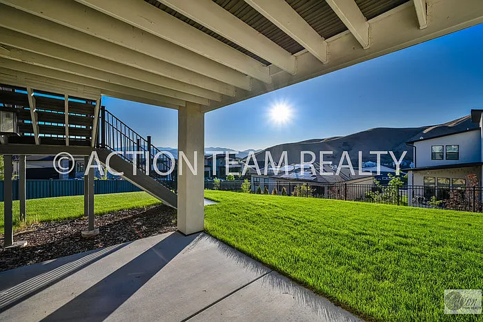 1722 W Oakridge Dr — Photo 58